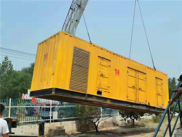 延吉300KW柴油发电机组油耗是多少？