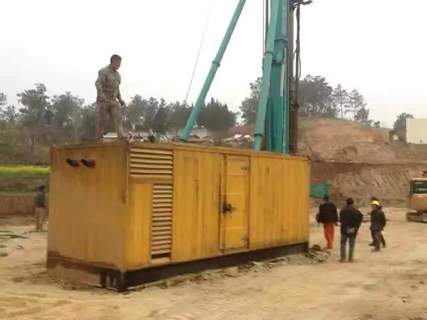 延吉如何判断水冷式机油散热器密封件是否需要更换？